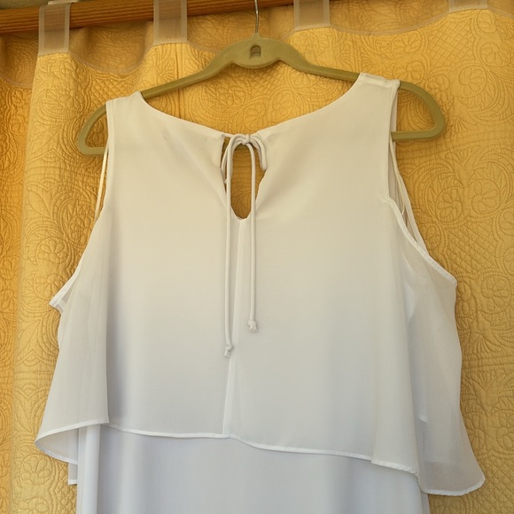 Caped Tunic Blouse, sleeveless - Picture 3 of 6